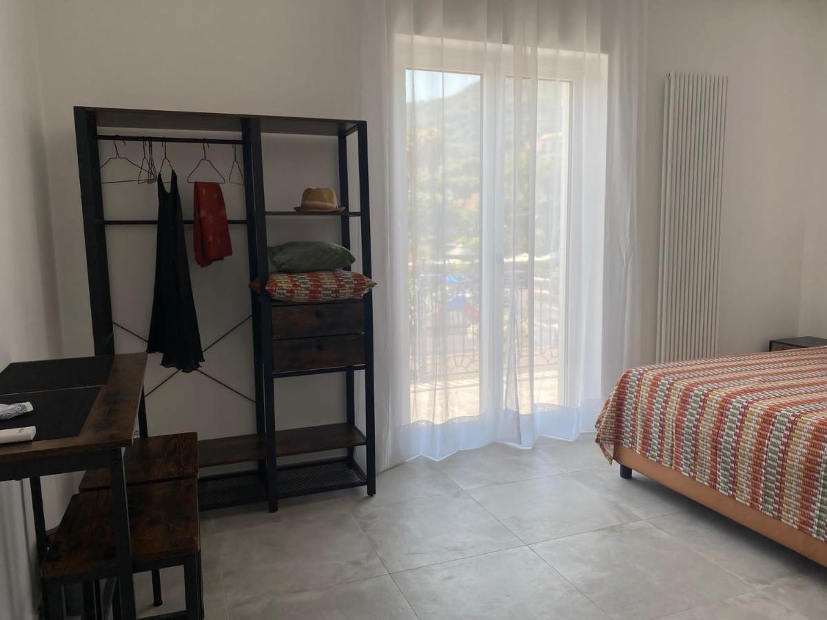 Alloggio Nuovissimo Al Centro E Rilassante Ischia Ngoại thất bức ảnh