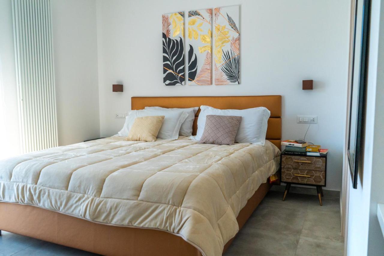 Alloggio Nuovissimo Al Centro E Rilassante Ischia Ngoại thất bức ảnh