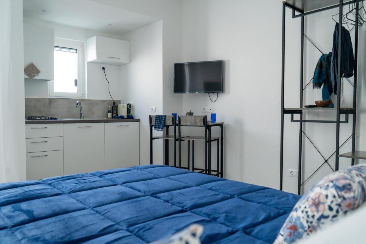 Alloggio Nuovissimo Al Centro E Rilassante Ischia Ngoại thất bức ảnh