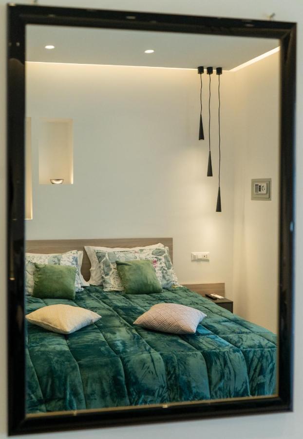 Alloggio Nuovissimo Al Centro E Rilassante Ischia Ngoại thất bức ảnh